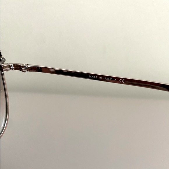 Authentic Chanel sunglasses with pearls, limited. - Picture 6 of 11